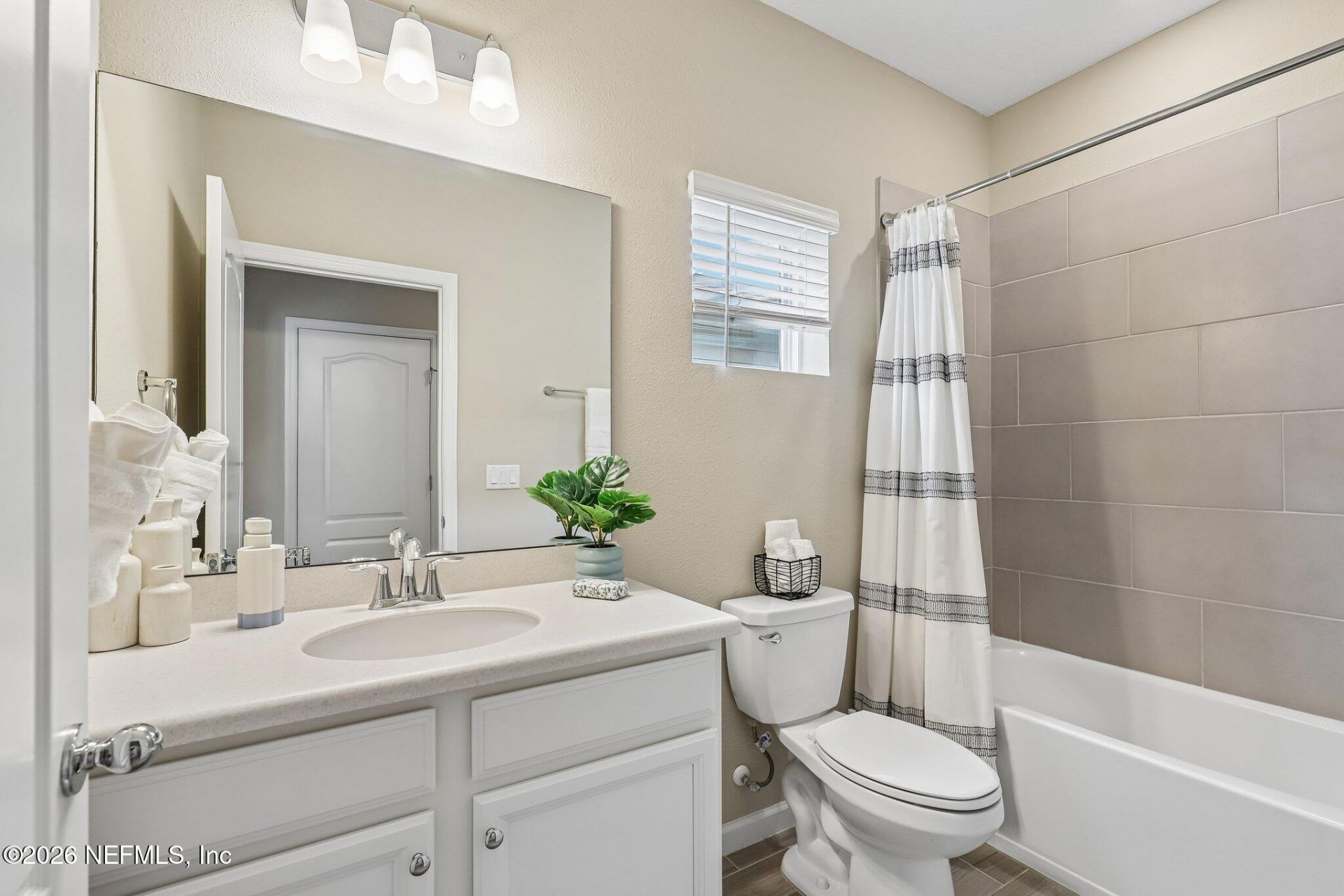 1567 Mathews Manor Drive, Jacksonville, FL 32211 Photo
