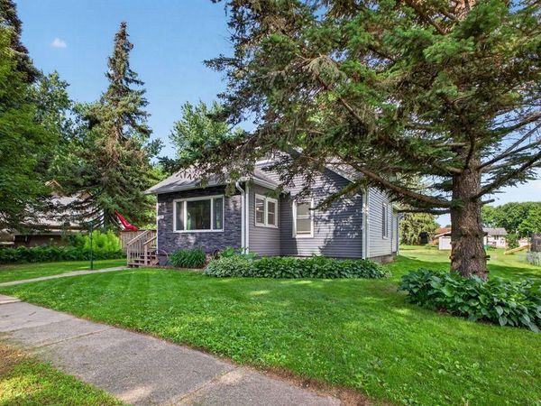 125 2nd Avenue NW, Elgin, MN 55932