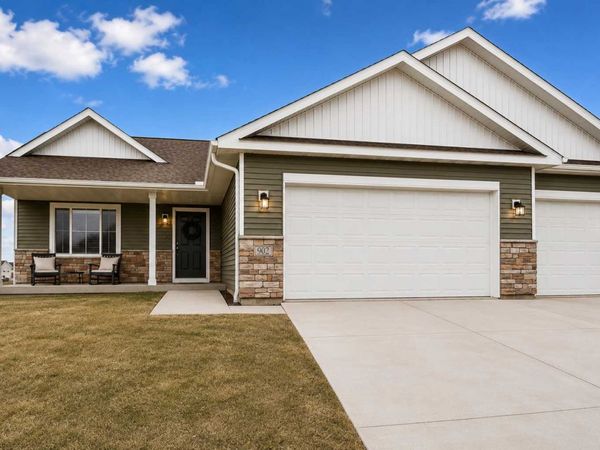 902 Emily Court NE, Montgomery, MN 56069