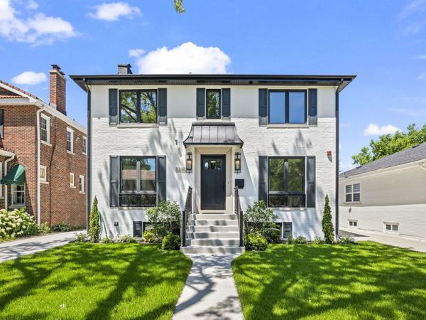 1700 Courtland Avenue , Park Ridge, IL 60068