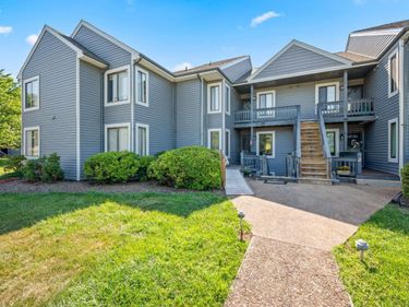 2412 Deer Run, Forest, VA 24551