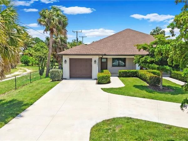11251 Dean ST , Unit 53, BONITA SPRINGS, FL 34135