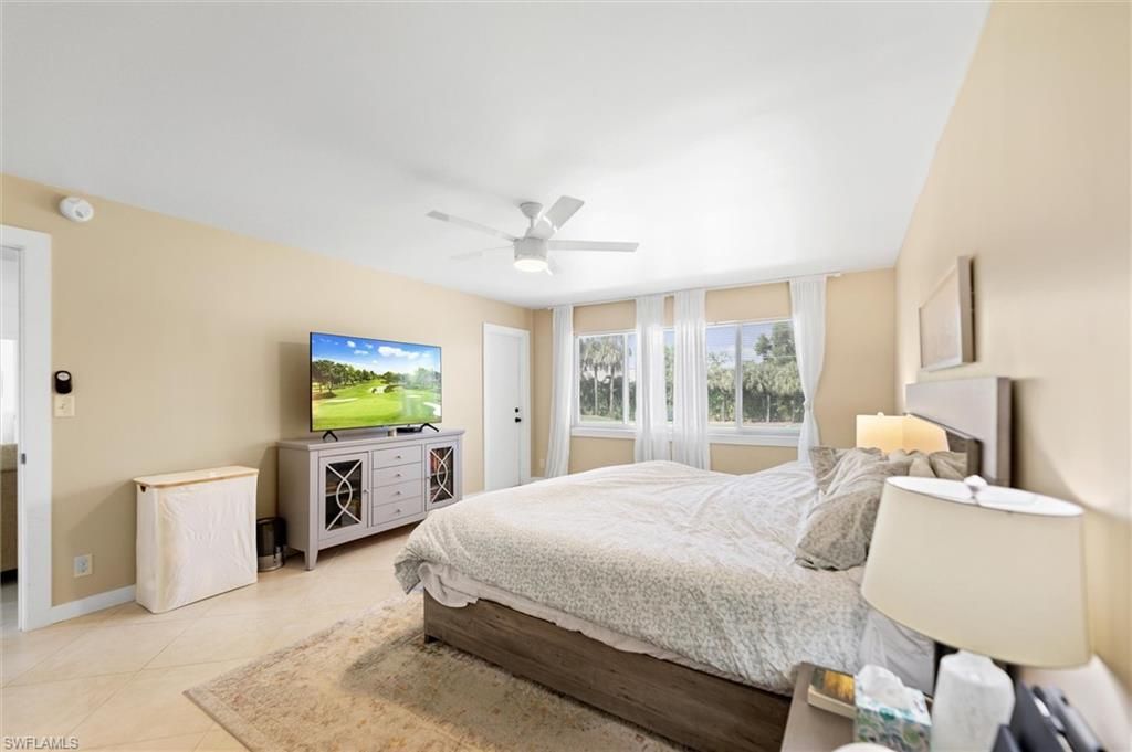 249 Memory Ln, Unit 4, Naples, FL 34112 Photo
