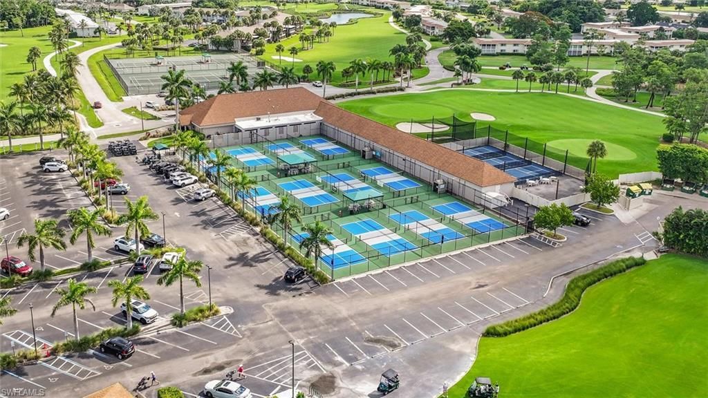 249 Memory Ln, Unit 4, Naples, FL 34112 Photo