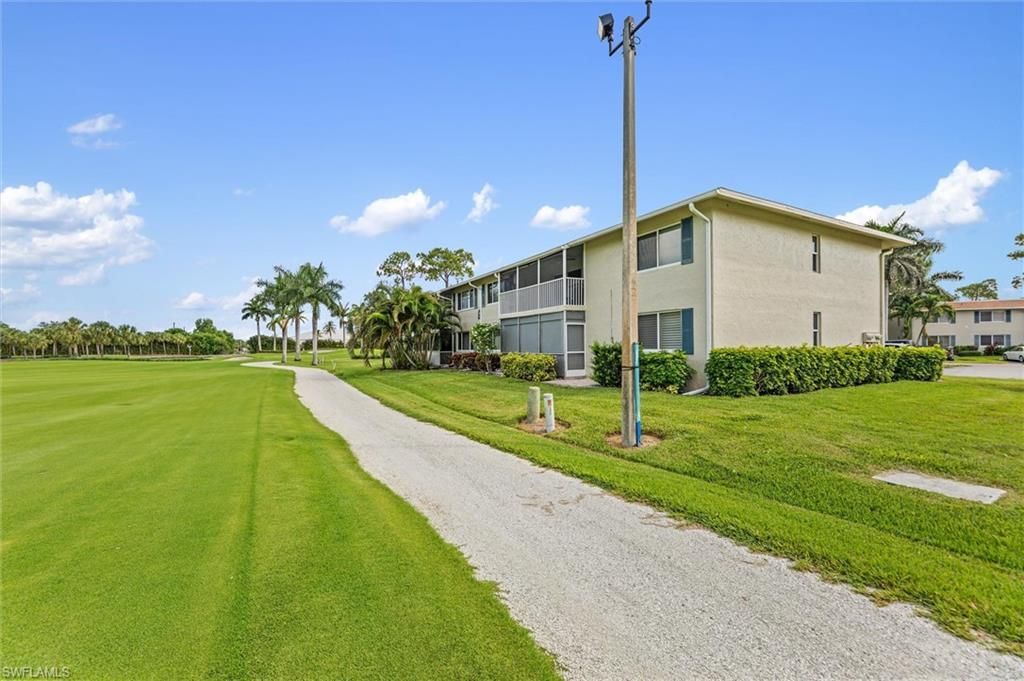249 Memory Ln, Unit 4, Naples, FL 34112 Photo