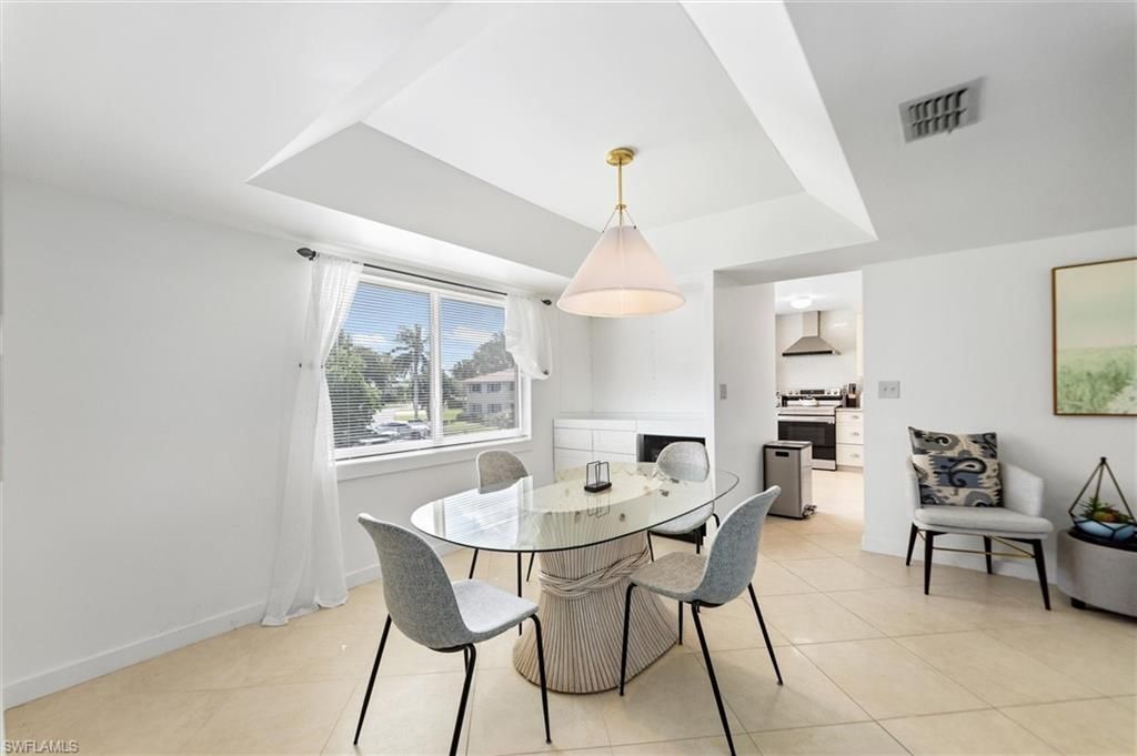 249 Memory Ln, Unit 4, Naples, FL 34112 Photo