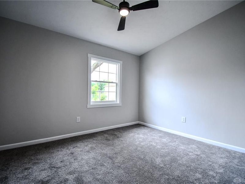805 Brookfield Drive, New Carlisle, OH 45344 Photo 18