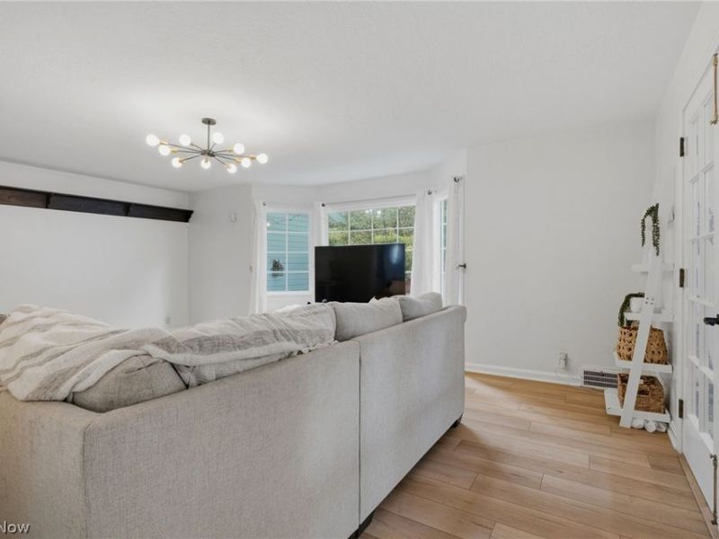 2131 Mount Vernon Boulevard NW, Canton, OH 44709 Photo 9