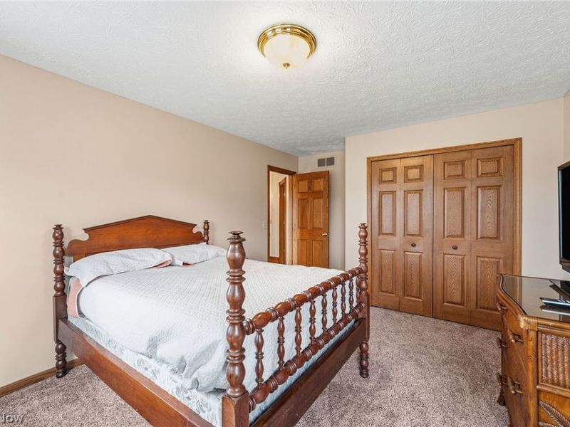 548 Appomattox Court, Lagrange, OH 44050 Photo 30