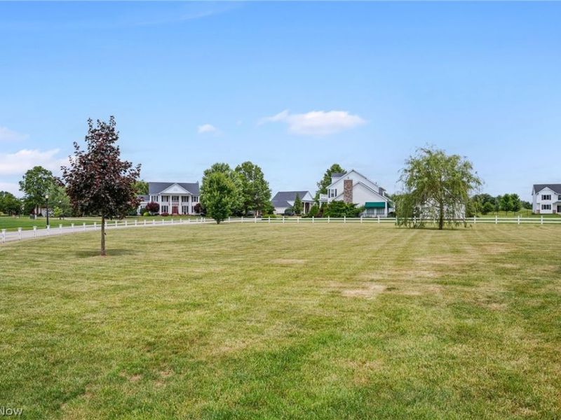 548 Appomattox Court, Lagrange, OH 44050 Photo 42