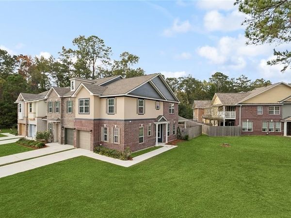 263 SNOWY EGRET Court , Unit D, Madisonville, LA 70447