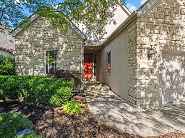 9978 Lavenham Circle W, Powell, OH 43065