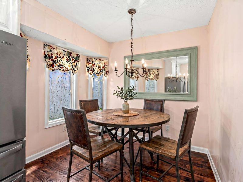 9978 Lavenham Circle W, Powell, OH 43065 Photo 3