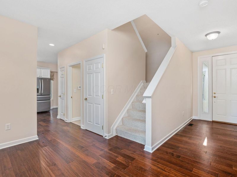 9978 Lavenham Circle W, Powell, OH 43065 Photo 8