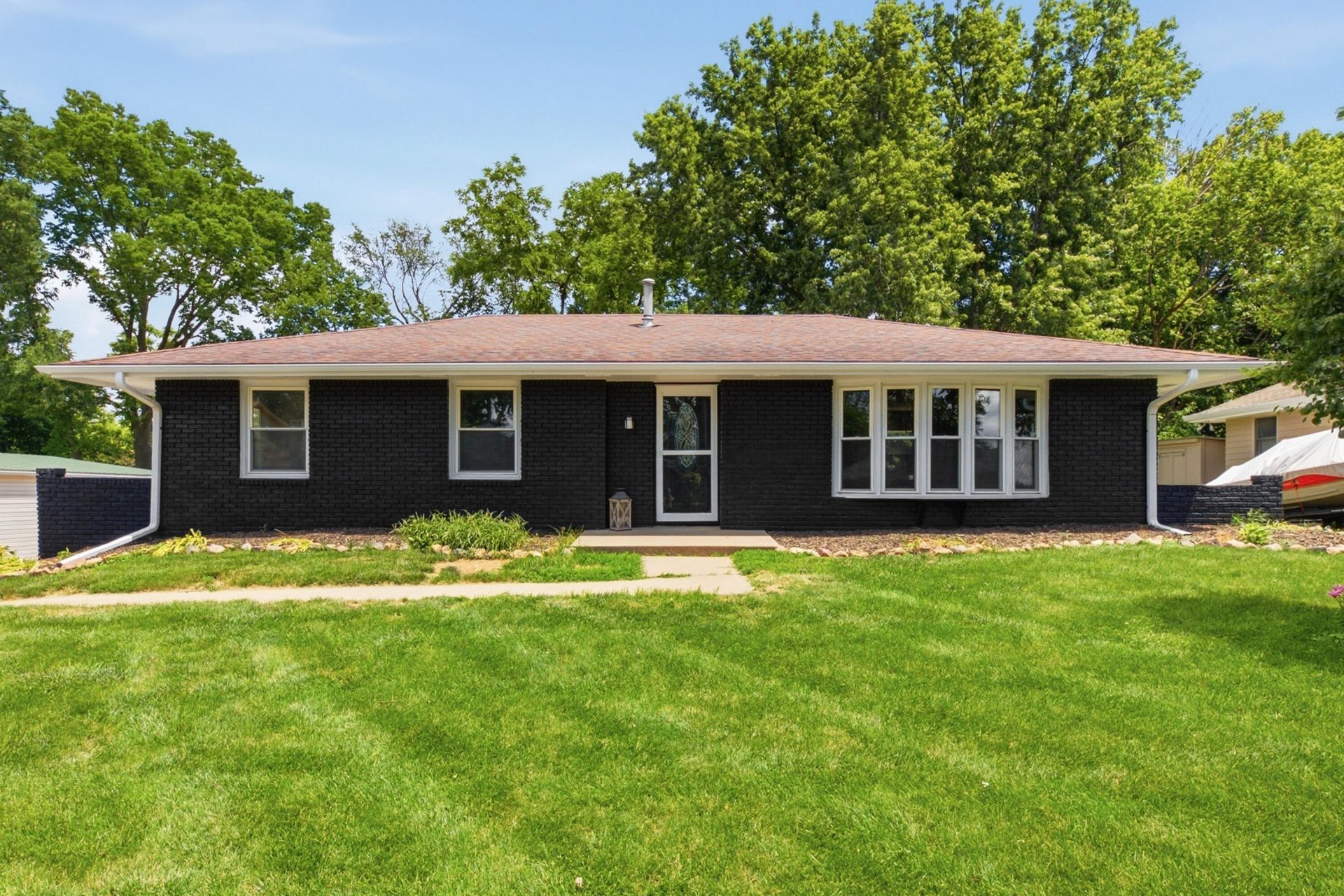 205 Wildwood Road, Council Bluffs, IA 51503 Main Photo