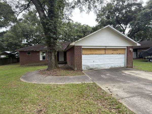 6683 Klondike Road, Pensacola, FL 32526