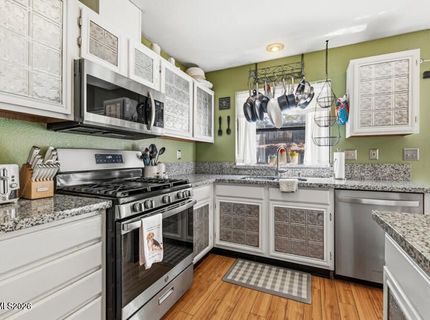 5880 Starcrest Avenue, Reno, NV 89523 Photo