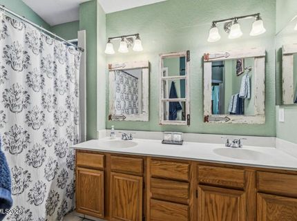 5880 Starcrest Avenue, Reno, NV 89523 Photo
