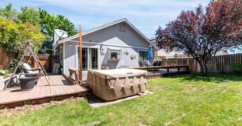 5880 Starcrest Avenue, Reno, NV 89523 Photo