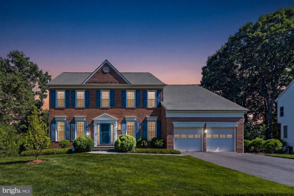 4909 FOX CREEK COURT, CHANTILLY, VA 20151