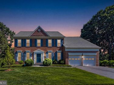 4909 FOX CREEK COURT, CHANTILLY, VA 20151