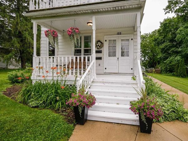 122 N 2nd Street, Mount Horeb, WI 53572
