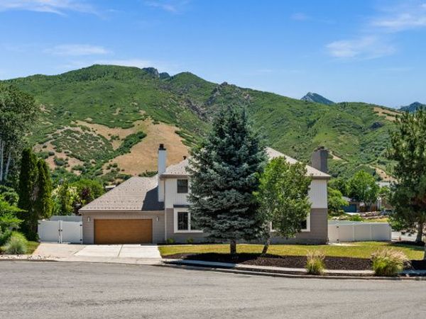 8065 S OVERHILL CIR , Cottonwood Heights, UT 84121