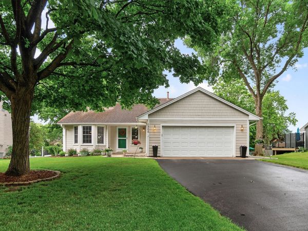 1305 Keller Lane , Burnsville, MN 55306