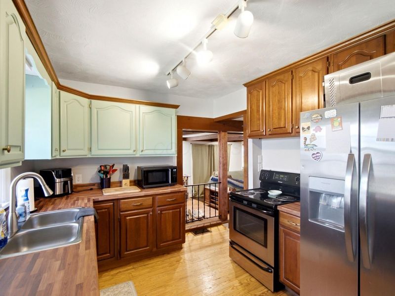 933 E High Street, Mount Vernon, OH 43050 Photo 10