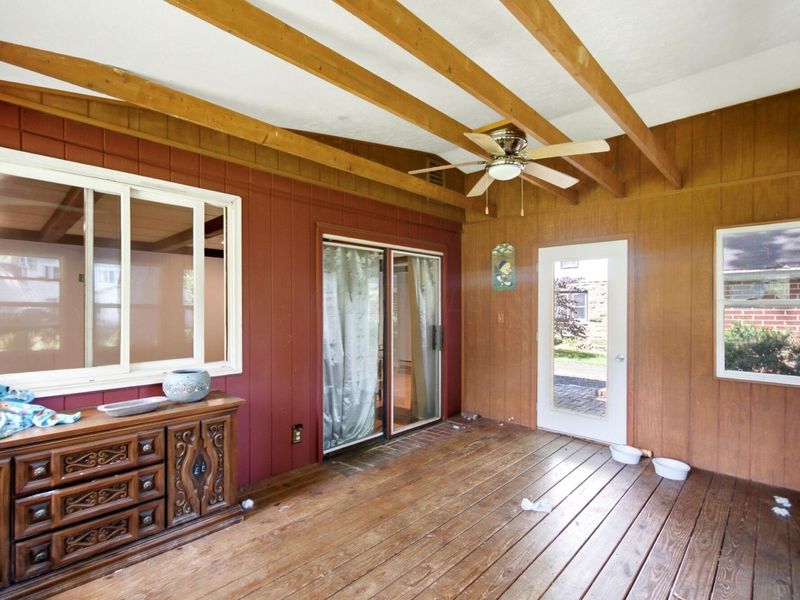 933 E High Street, Mount Vernon, OH 43050 Photo 24