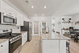 536 Havasu St. photo 4
