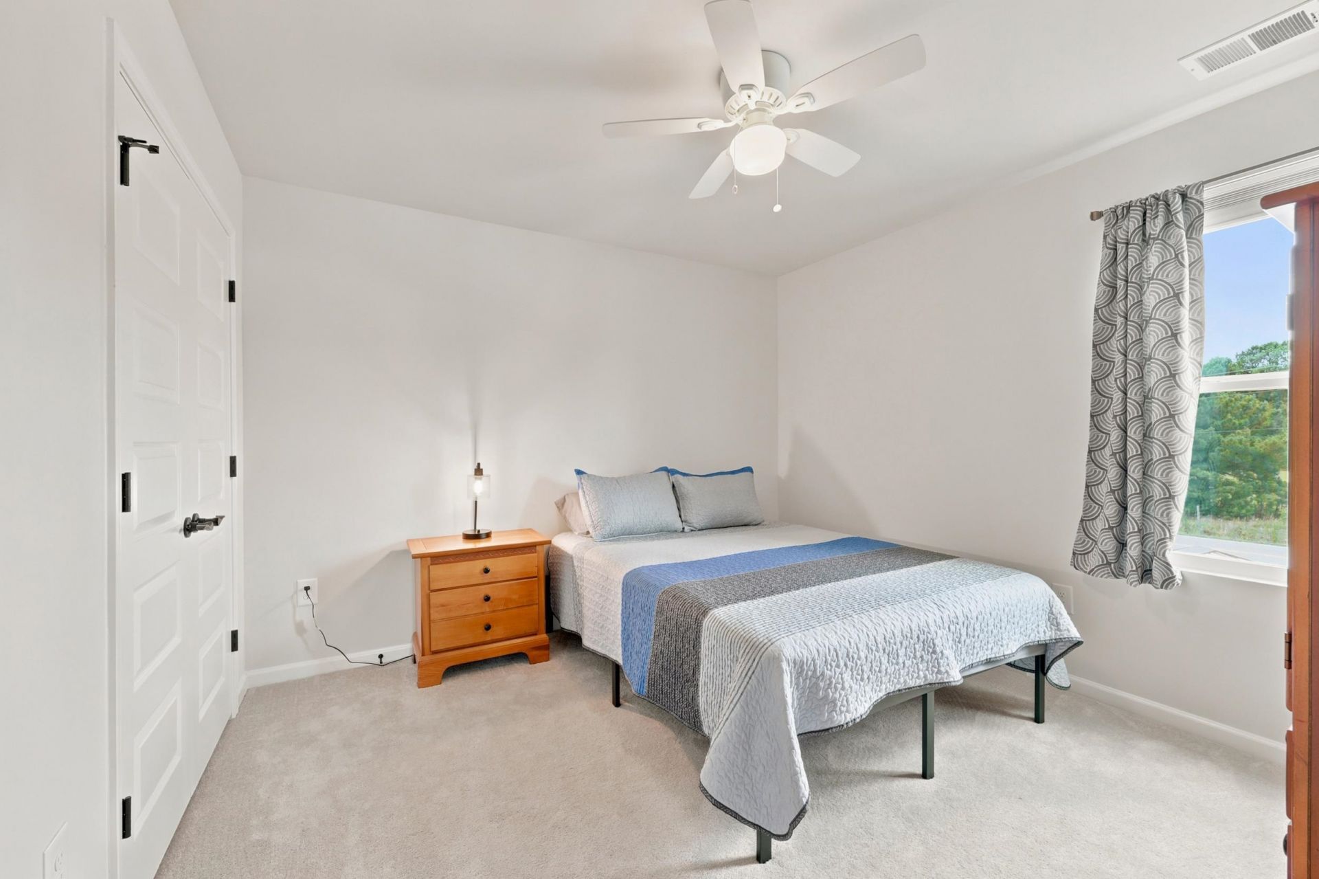 536 Havasu St. Photo 48
