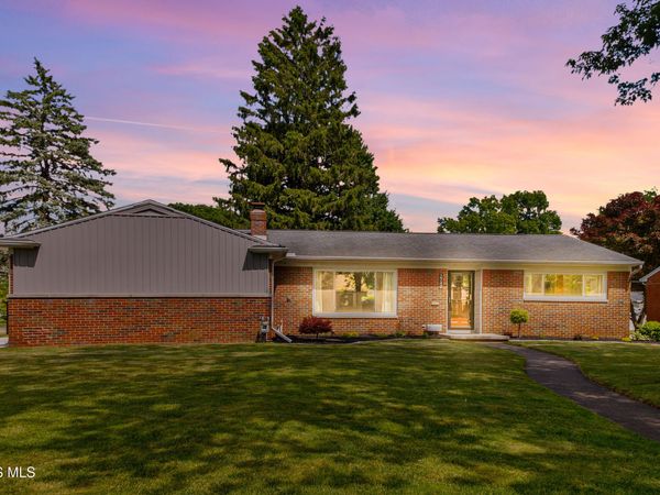 2742 Strauss Avenue , Toledo, OH 43606