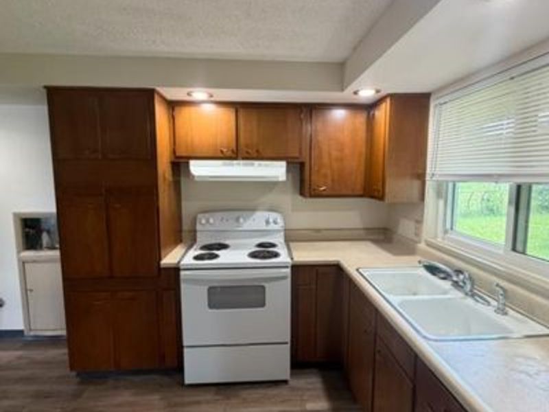 1389 Mapleridge Drive, Fairborn, OH 45324 Photo 3
