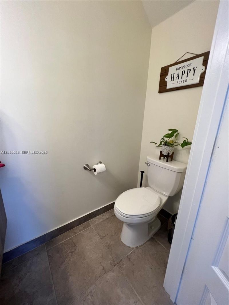 10455 NW 82nd St, Unit 1, Doral, FL 33178 Photo