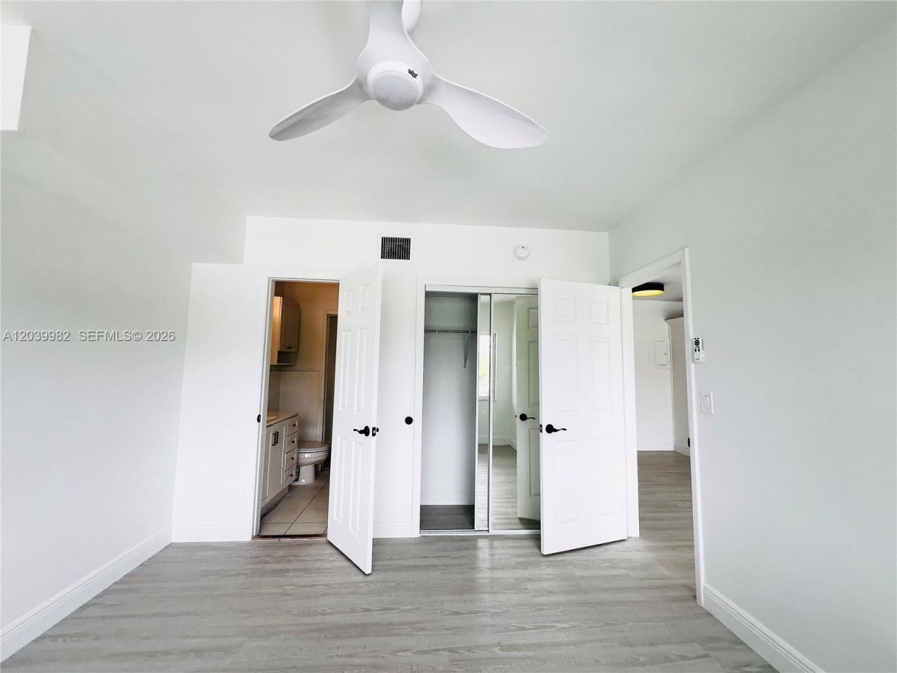 2033 Calais Dr , Unit 10, Miami Beach, FL 33141 Photo