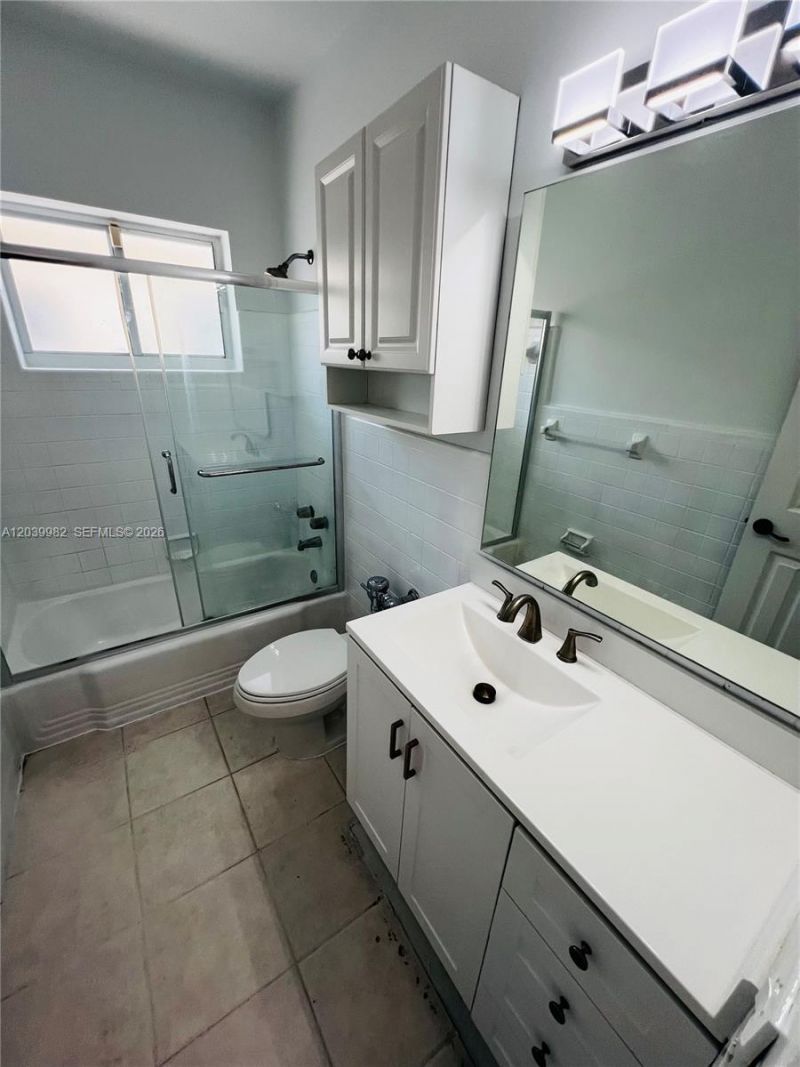 2033 Calais Dr , Unit 10, Miami Beach, FL 33141 Photo
