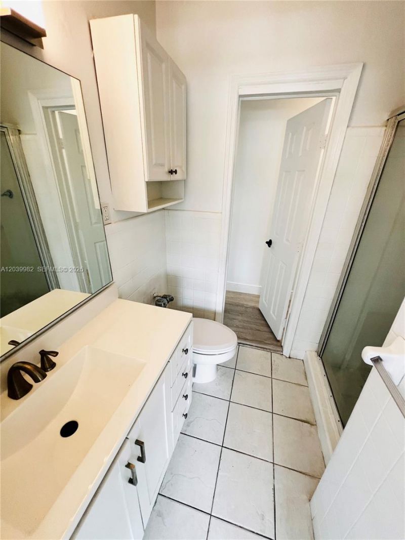 2033 Calais Dr , Unit 10, Miami Beach, FL 33141 Photo