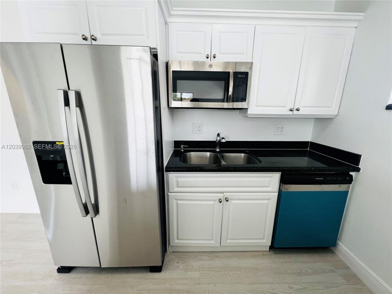2033 Calais Dr , Unit 10, Miami Beach, FL 33141 Photo
