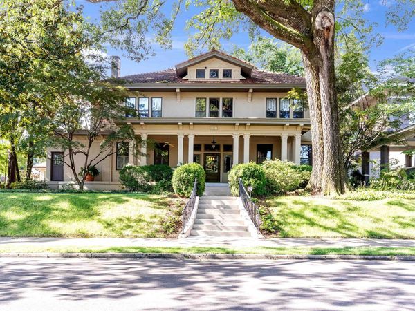 1657 PEABODY AVE, Memphis, TN 38104