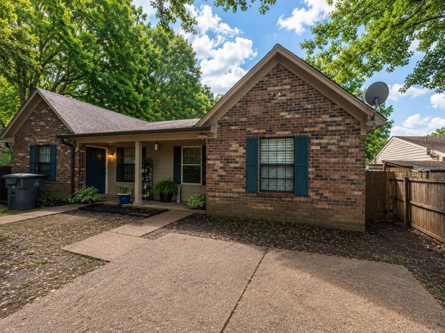 Property Image 1