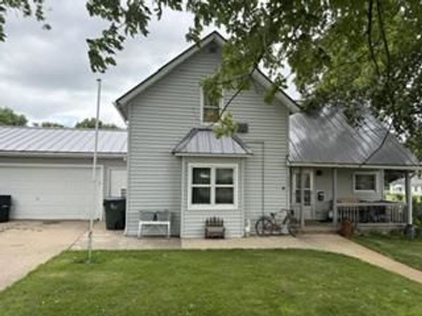 117 N Lincoln Street, Lancaster, WI 53813