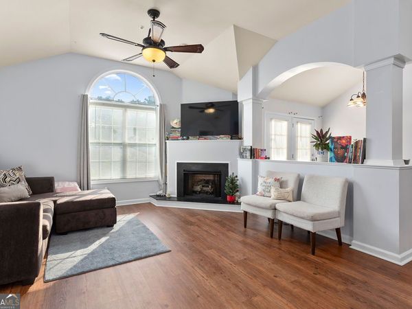 1395 Orchard Park dr, Stone Mountain, GA 30083