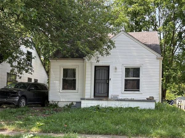 9251 Minock Street, Detroit, MI 48228