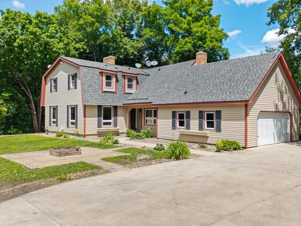 13995 Hidden Lake Trail NE, Prior Lake, MN 55372