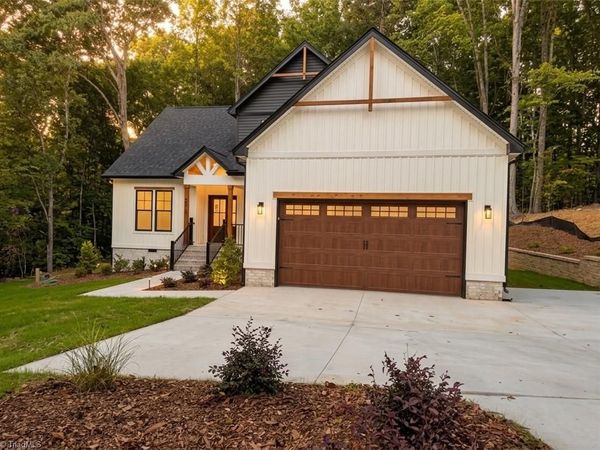 210 Birchwood Lane, Mocksville, NC 27028