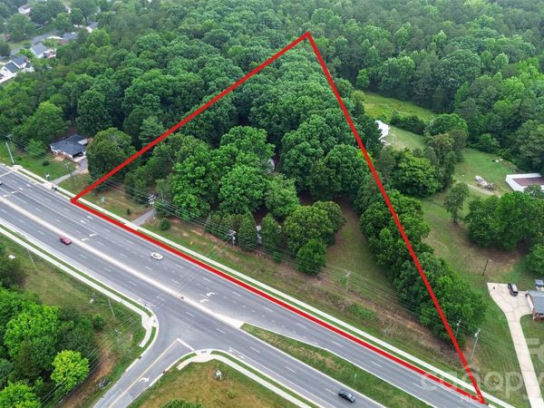 5446 Mooresville Road , Kannapolis, NC 28081