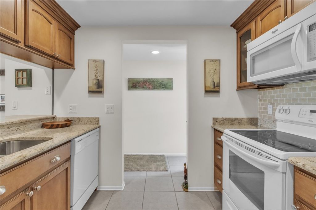38 Plantation Drive, Unit 101, Vero Beach, FL 32966 Photo