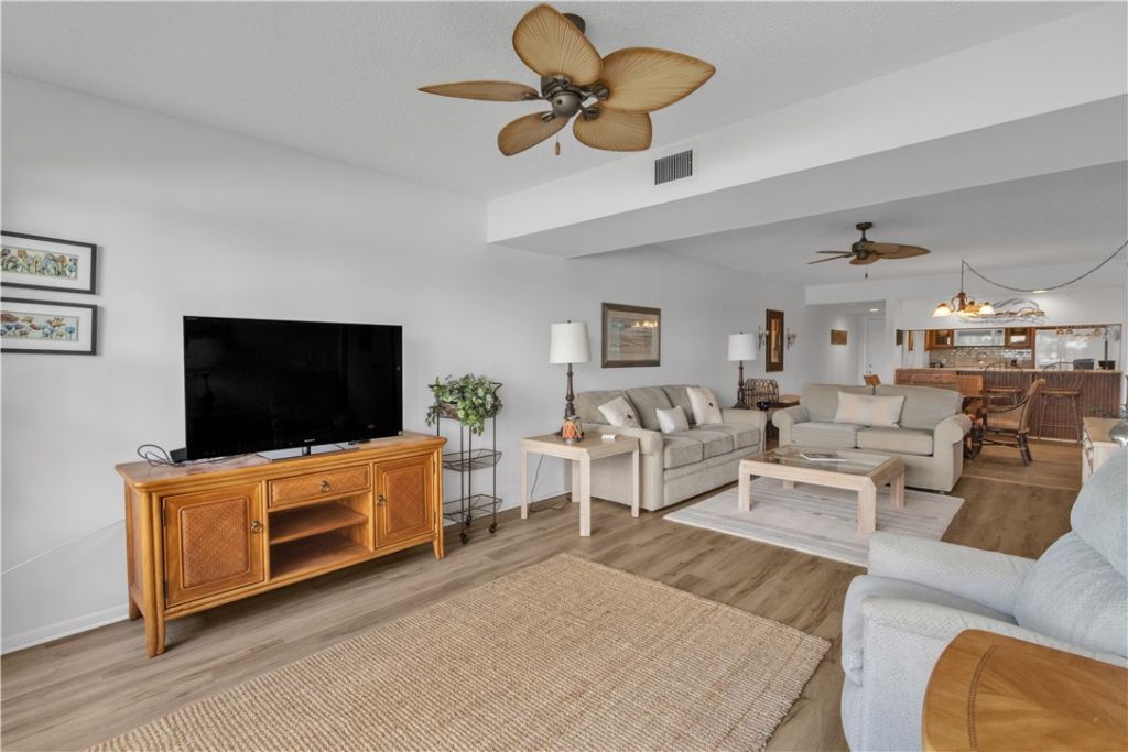 38 Plantation Drive, Unit 101, Vero Beach, FL 32966 Photo