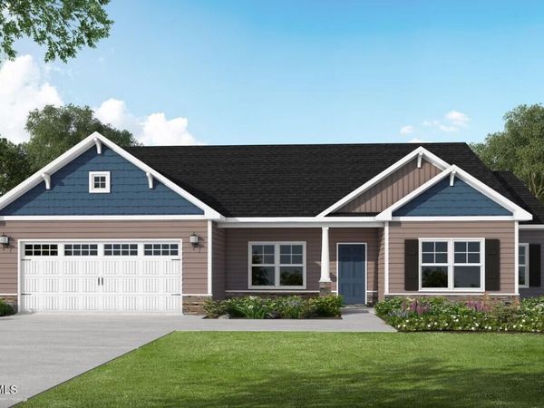 2926 Loch Court , Grimesland, NC 27837